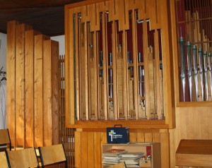 die Orgel in der Wolfbuschkirche